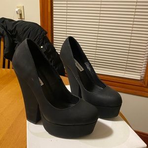 Womens Bulk heels
